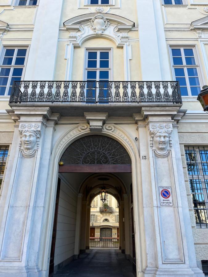 Corte Des Ambrois By Apartments To Art Torino Kültér fotó